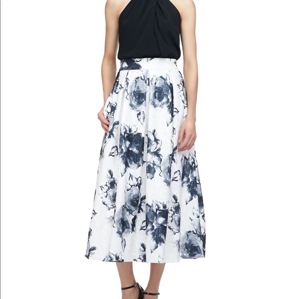 Carmen Marc Valvo Floral Jacquard Pleated Skirt